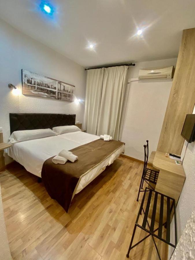 Catedral Boutique Hotel Seville Exterior photo